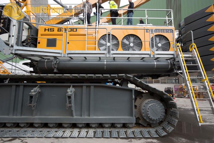 Bauforum24_Fotostrecke_Liebherr_Nenzing_Technikertag_2015_66.jpg