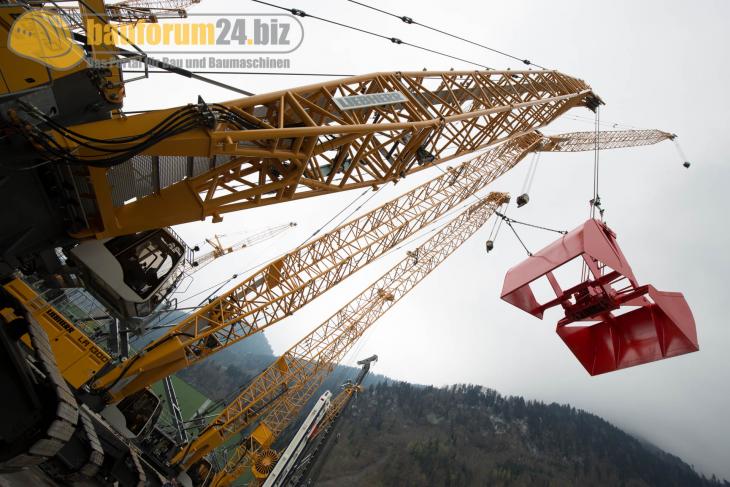 Bauforum24_Fotostrecke_Liebherr_Nenzing_Technikertag_2015_70.jpg