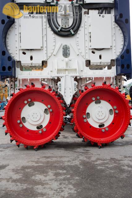 Bauforum24_Fotostrecke_Liebherr_Nenzing_Technikertag_2015_46.jpg