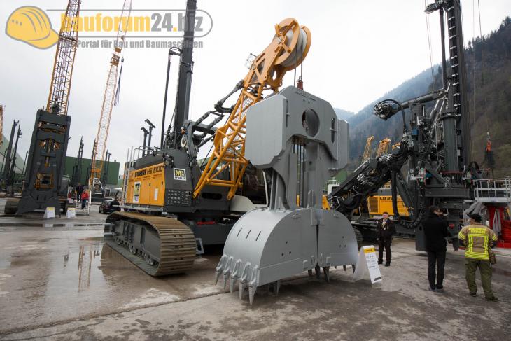 Bauforum24_Fotostrecke_Liebherr_Nenzing_Technikertag_2015_36.jpg