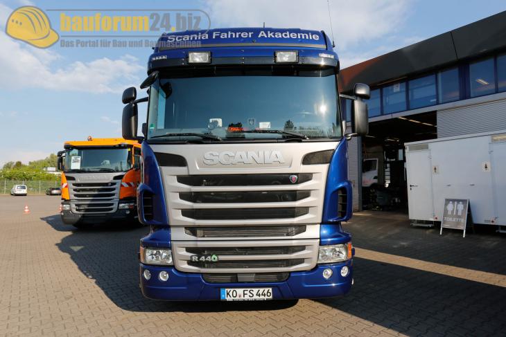 Bauforum24_Fotostrecke_Scania_Orange_Days_2015_Hannover_209.jpg