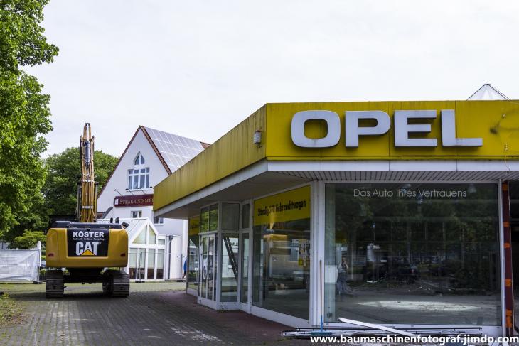 Abbruch_Opel_Autohaus_11052015__34_von_43_.jpg