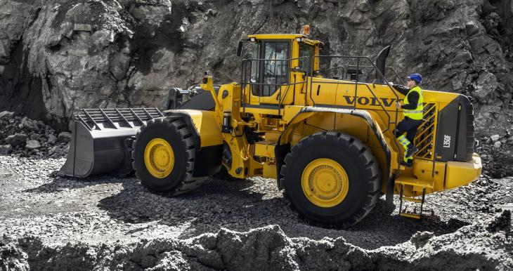 Volvo_L350F_Radlader_Steinbruch_2.jpg
