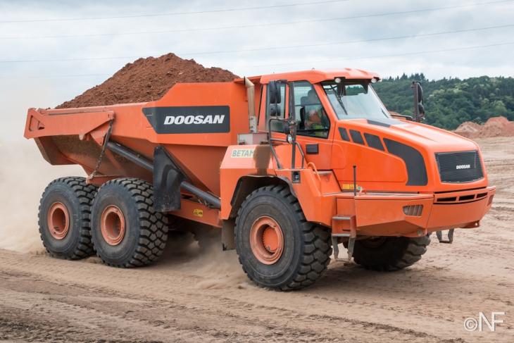 Doosan_DA40__1_.jpg