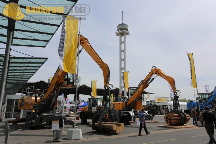 Bauforum24_Fotostrecke_Ligna_2015_Hannover_5.jpg