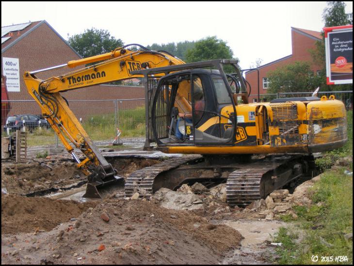 JCB2_2.jpg