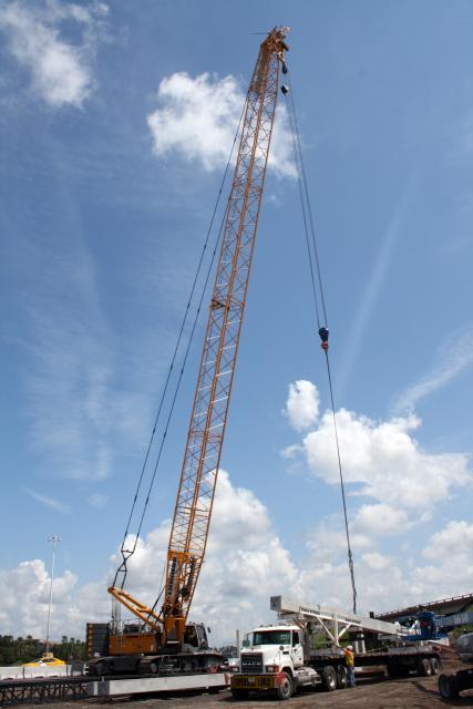 2_Liebherr_LR_Raupenkrane_USA.jpg