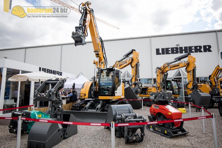 Liebherr_Nordbau_2015_in_Neumuenster__18_.jpg