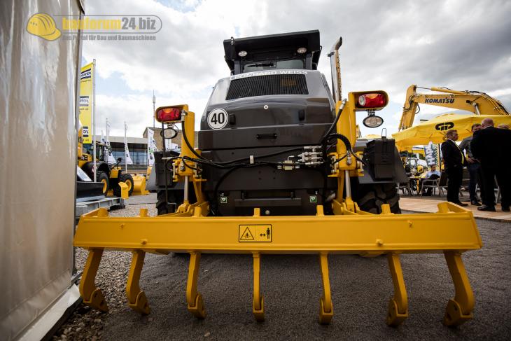 Komatsu_Nordbau_2015_in_Neumuenster__24_.jpg