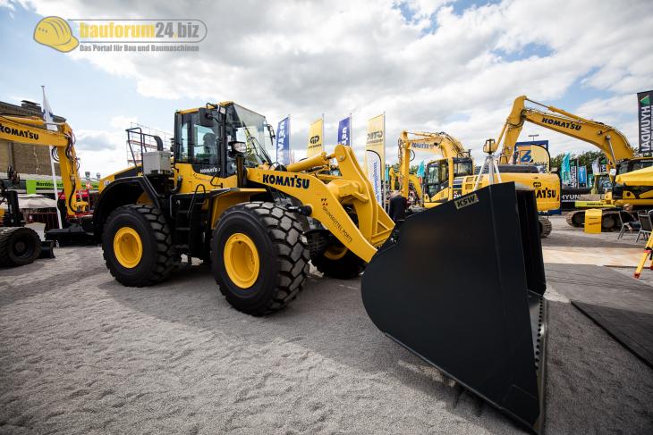 Komatsu_Nordbau_2015_in_Neumuenster__31_.jpg