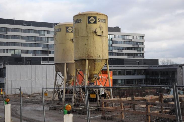 Silos.jpg