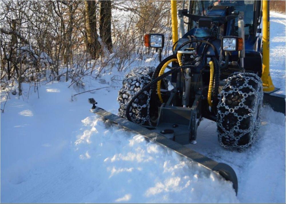 Stehr_Minigrader_Winterdienst_3.jpg