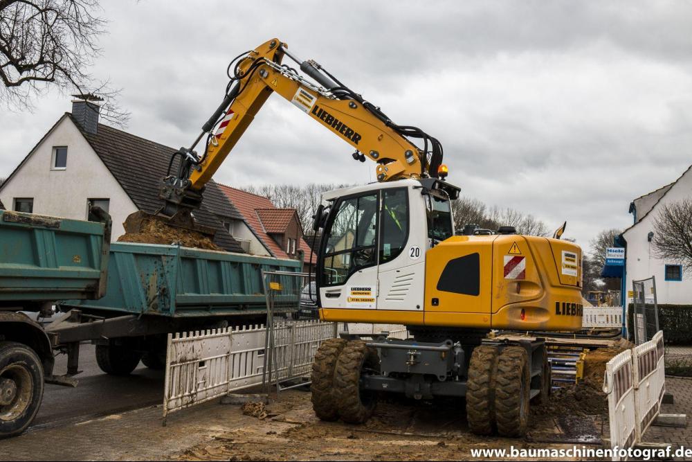 Verlegung Fernwärmeleitung_160201 (11 von 25).jpg