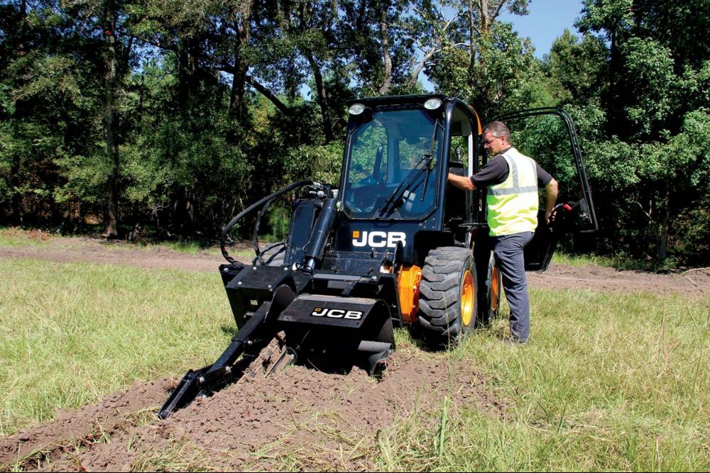 jcb-320t-kompaktlader-2016-02.thumb.jpg.