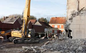 Mehr Informationen zu "Liebherr Raupenbagger R 960"