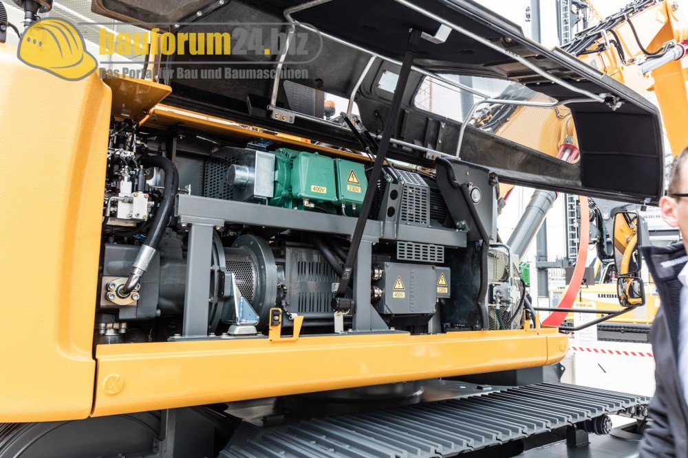 bauforum24_bauma2016_liebherr-21.jpg