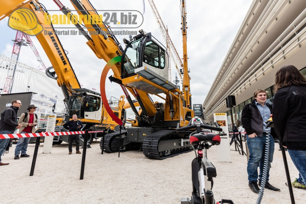 bauforum24_bauma2016_liebherr-22.jpg