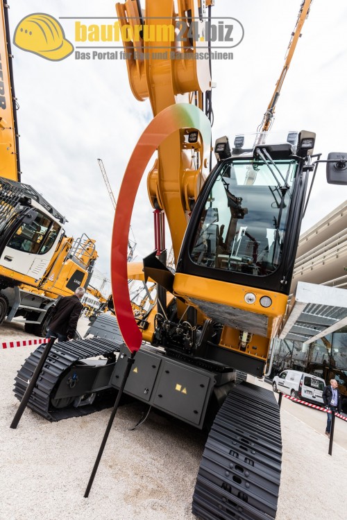 bauforum24_bauma2016_liebherr-24.jpg