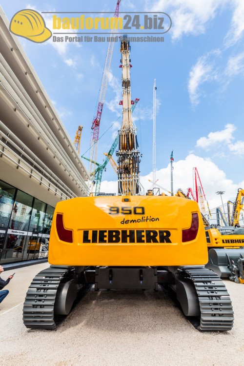 bauforum24_bauma2016_liebherr-59.jpg