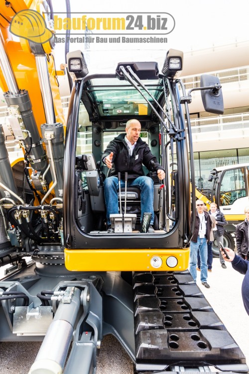 bauforum24_bauma2016_liebherr-68.jpg