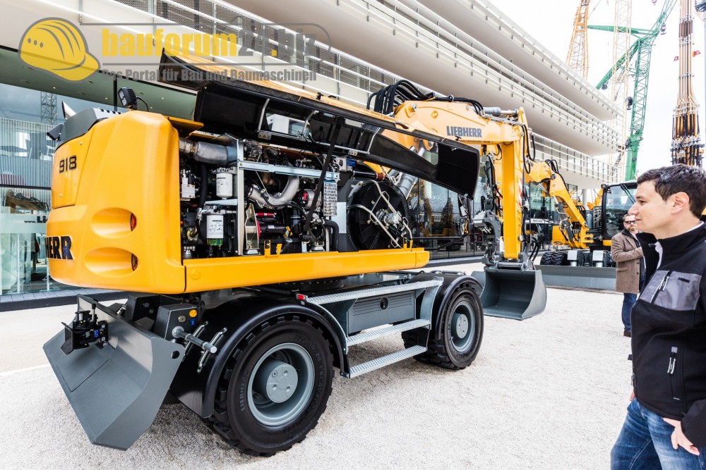 bauforum24_bauma2016_liebherr-97.jpg