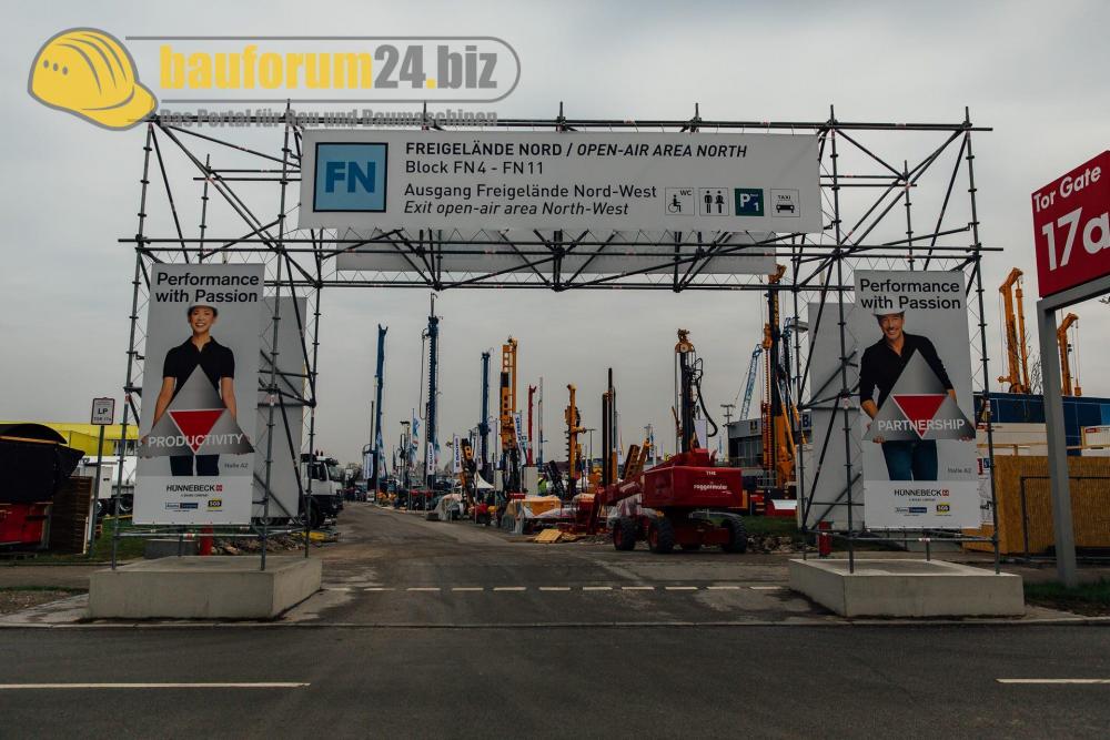 bauma2016-bauforum24-01.jpg