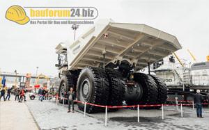 Mehr Informationen zu "Fotostrecke: bauma 2016 - Aufbau"