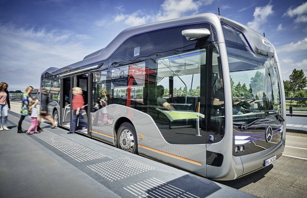 mercedes-benz-future-bus-2016-07.jpg