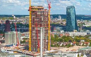 Mehr Informationen zu "Peri beim Bau des neuen Henninger Turms"
