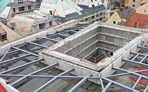 Mehr Informationen zu "Rädlinger Dachkonstruktion aus Stahl"