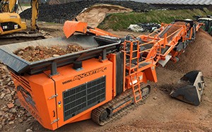 More information about "Rockster R900 Prallbrecher im Einsatz"
