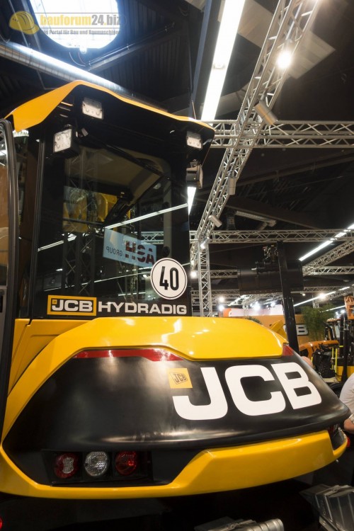 jcb-hydradig-galabau2016-bauforum24-20.jpg