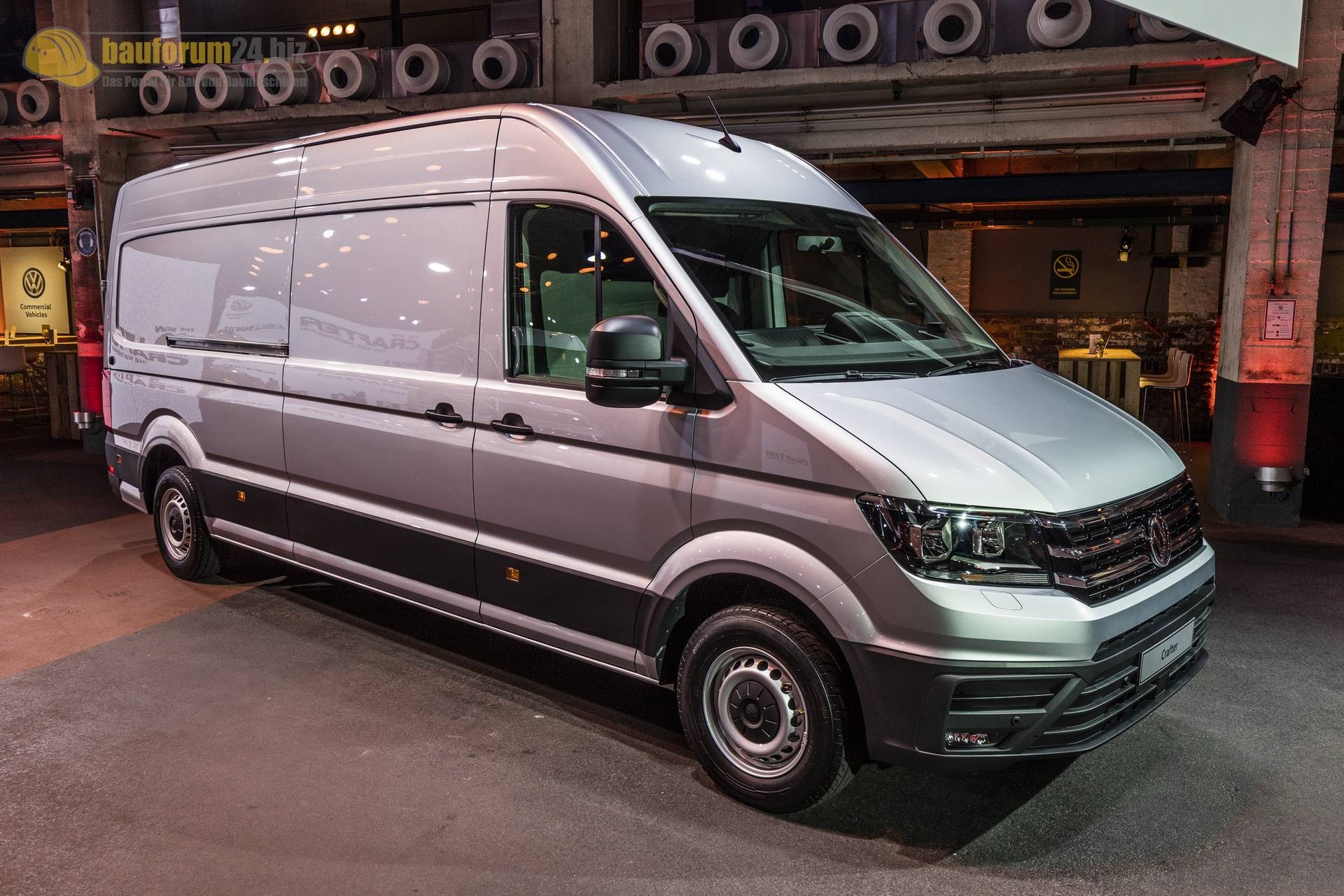 VW Crafter II (2017) Weltpremiere & Video Volkswagen