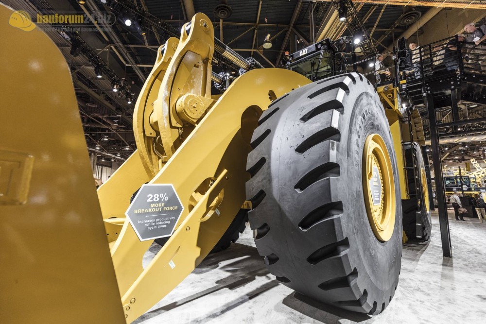 caterpillar-994k-minexpo2016-bauforum24-118.jpg