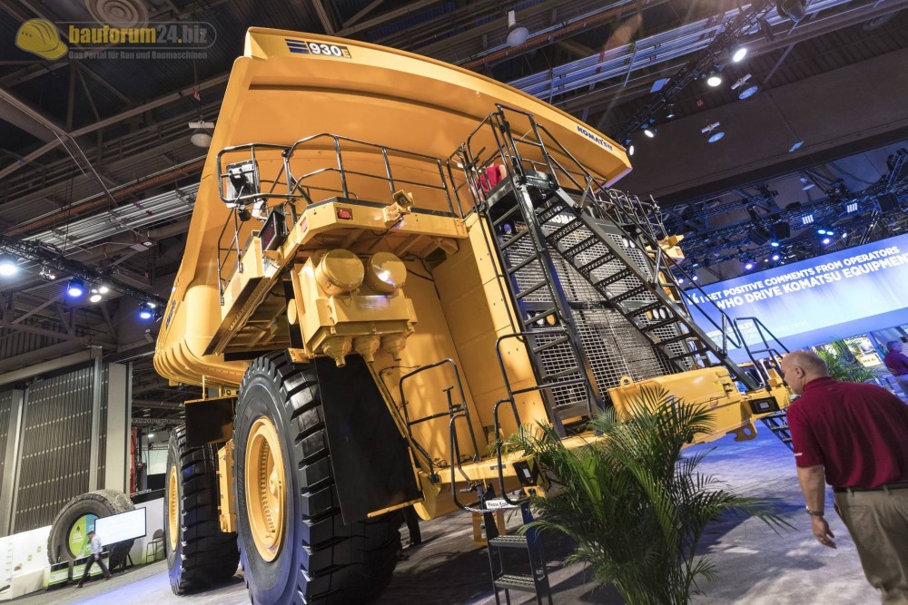 komatsu-930e-minexpo2016-bauforum24-39.jpg