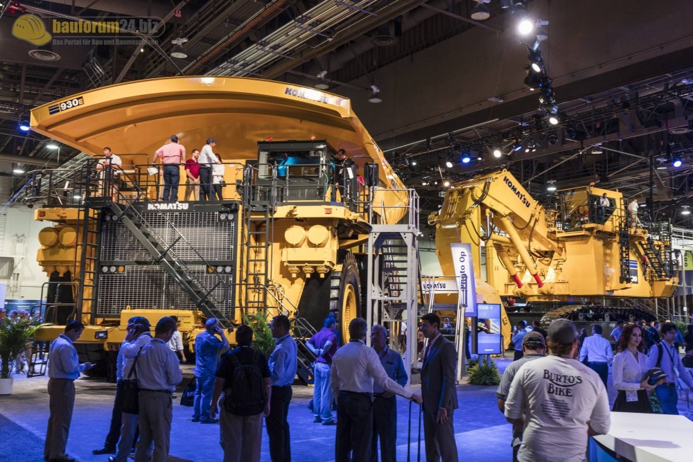 komatsu-930e-minexpo2016-bauforum24-77.jpg