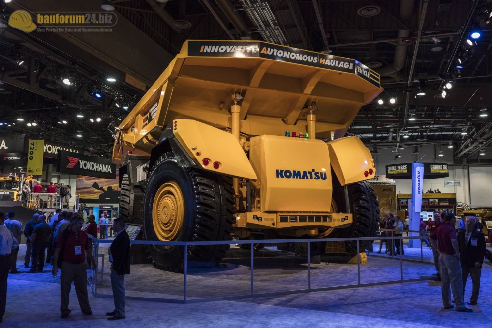 komatsu-future-truck-minexpo2016-bauforum24-71.jpg