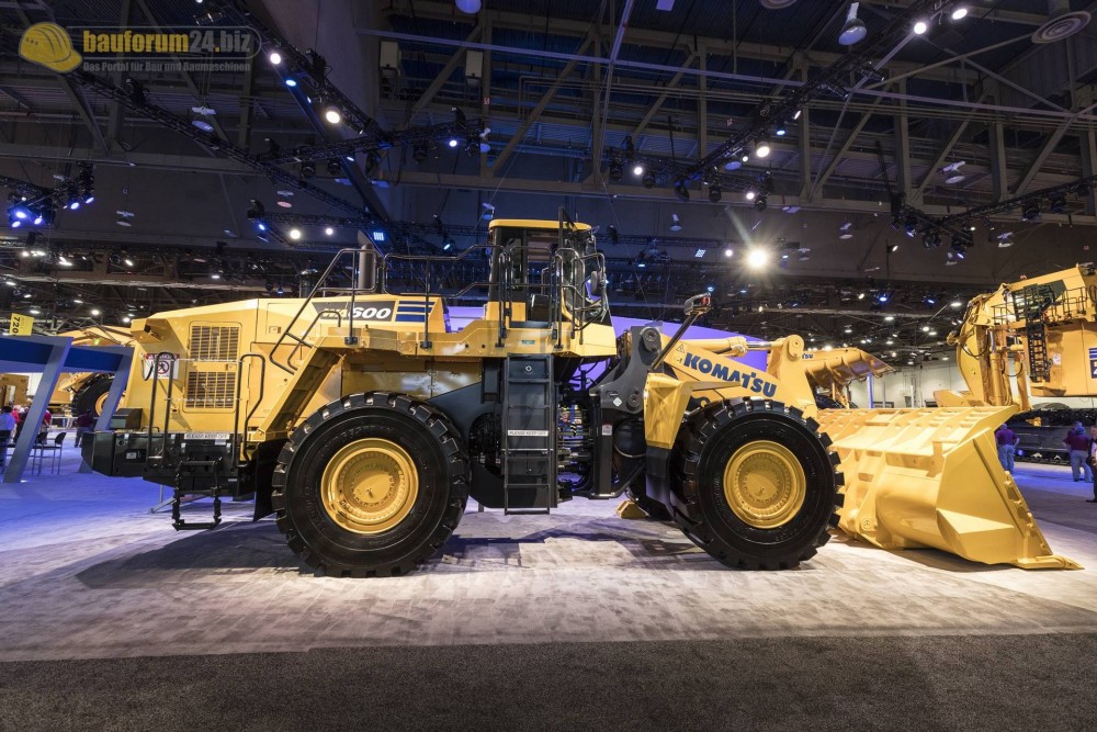 komatsu-wa600-minexpo2016-bauforum24-32.jpg