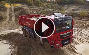 Mehr Informationen zu "Video: MAN Offroad Trucks in Aktion"