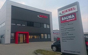 Mehr Informationen zu "Kiesel kauft Mehrheit an Bauma-Rent"