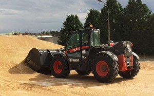 Mehr Informationen zu "Bobcat Teleskoplader TL470HF Agri"