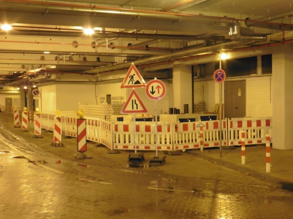 Tunnel1.jpg