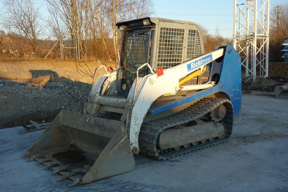 Takeuchi TL 250 (4).JPG