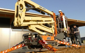 Mehr Informationen zu "JLG Raupenbühne X15J Plus und X26J Plus"