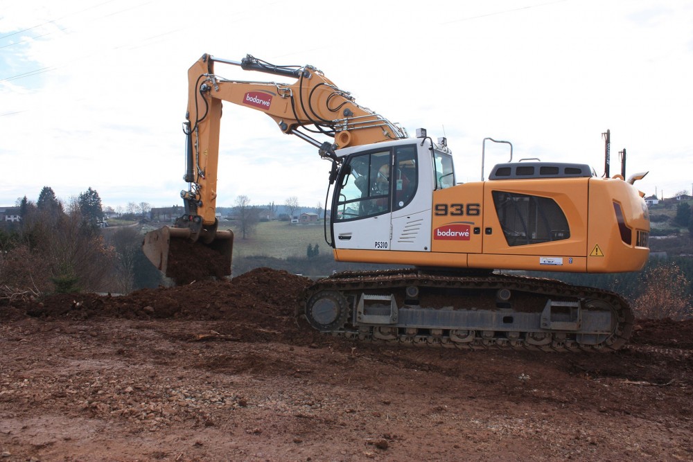 liebherr-crawler-excavator-r-936-bodarwe-4-300dpi.jpg