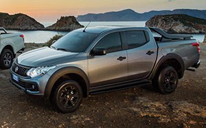 Mehr Informationen zu "Fiat Fullback Cross Pickup 2017"