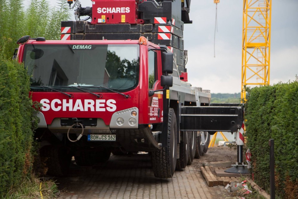 Demag AC 160-5 All-Terrain-Kran der Firma Schares