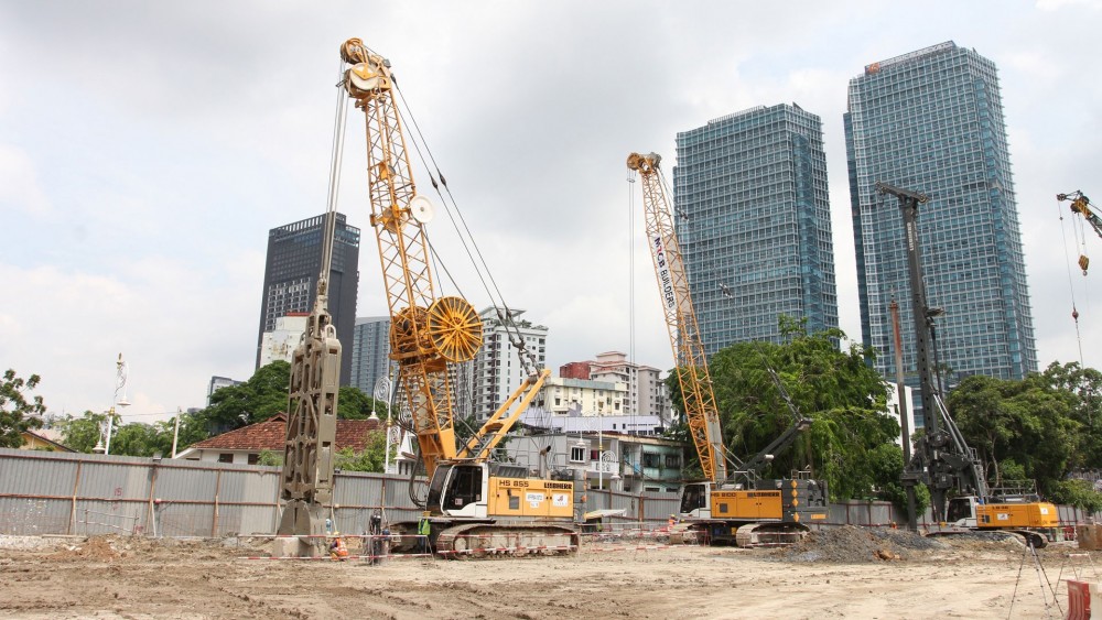 liebherr-hydroseilbagger-drehbohrgeraet-1.jpg