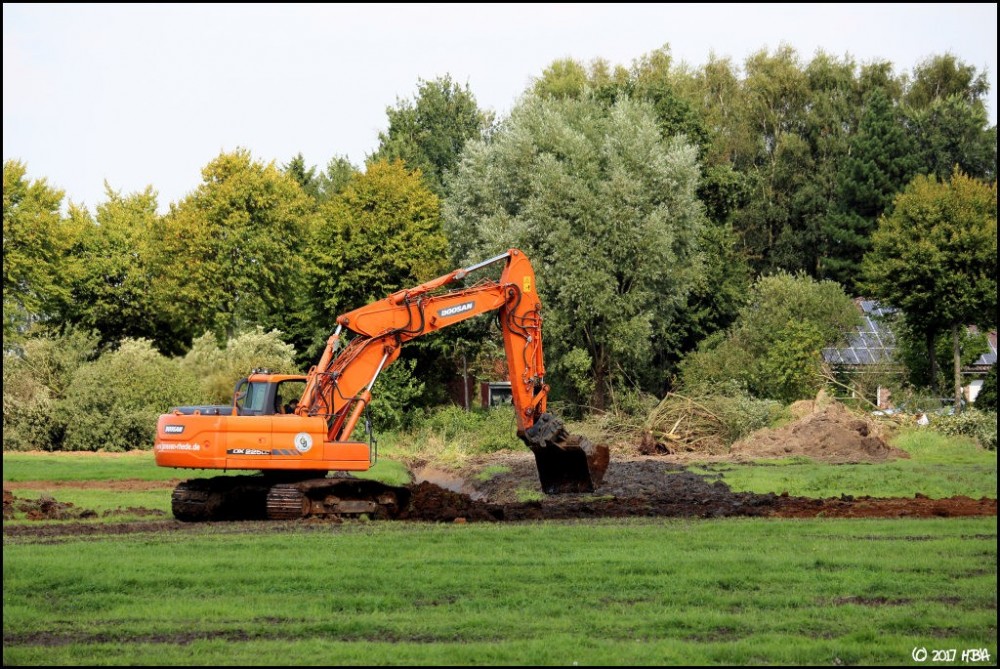 Doosan_DX225LC_VA_Janssen1.thumb.jpg.cf3b72a1a87717912fd942c5928f4943.jpg