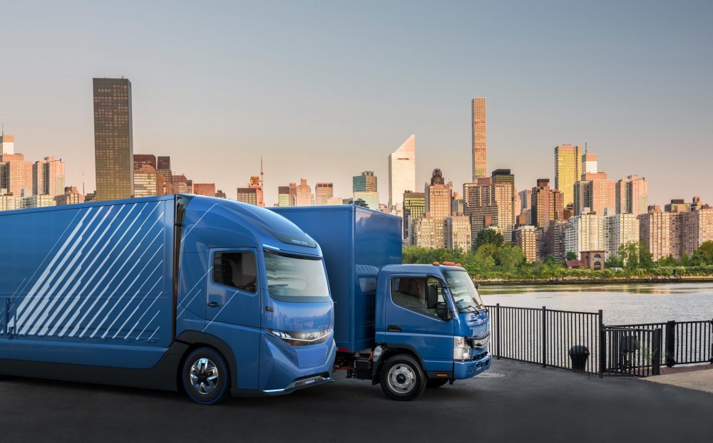 E-FUSO Vison One und FUSO eCanter